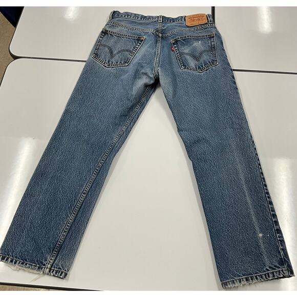 Levi's 505 Size 33x30 Men's Regular Fit Stone Washed Denim Jeans - Picture 3 of 10